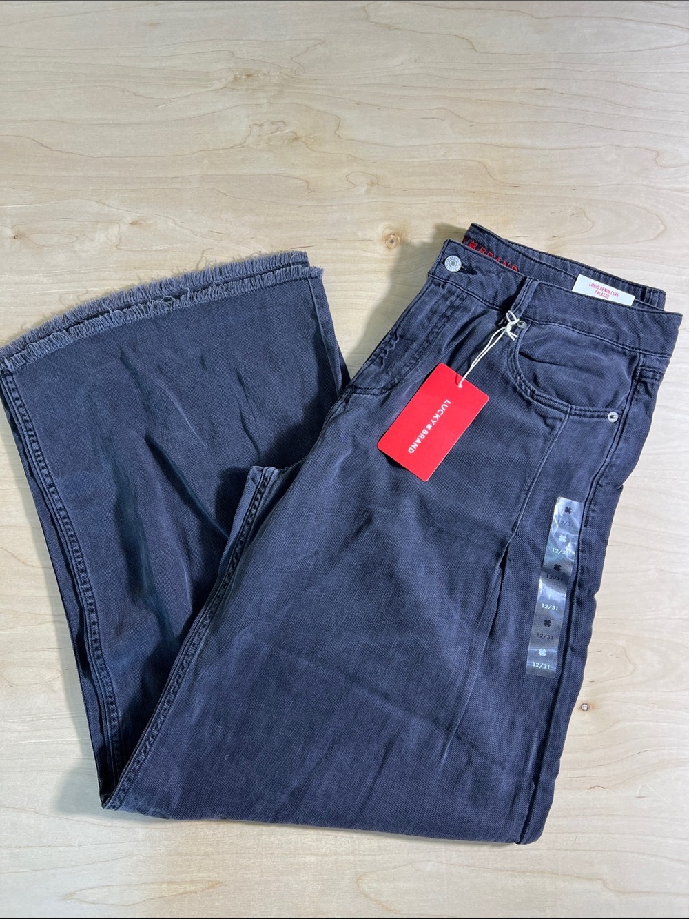 Lucky Brand Palazzo liquid denim luxe soft black Wide-Leg Jeans size 12/31